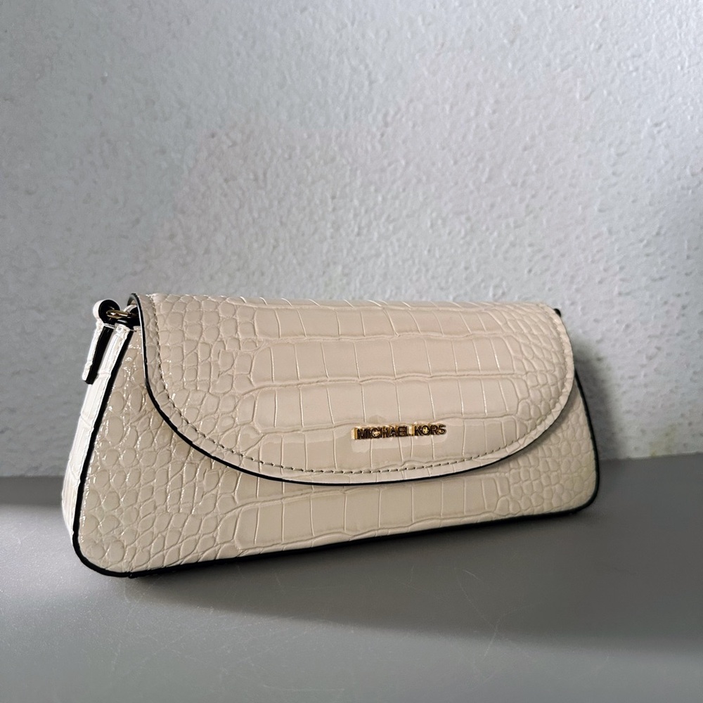 NWT‎ MICHAEL MICHAEL KORS KATYA MEDIUM FLAP CROSSBODY CROC-EMBOSSED LIGHT CREAM - Picture 2 of 12